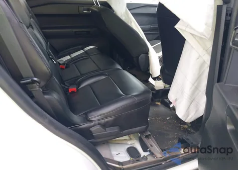 2022 Ford Police Interceptor z USA, uszkodzony, nr VIN 1FM5K8AB9NGA27075